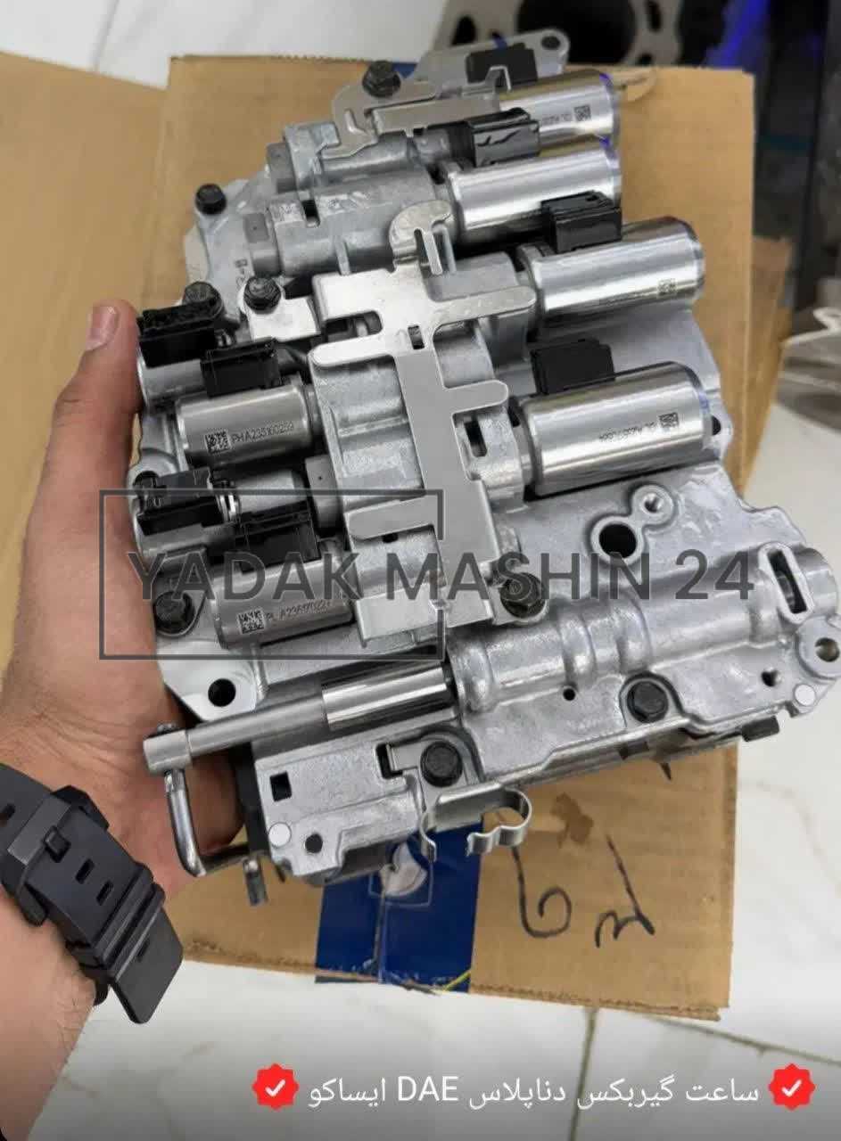 تصویر ساعتی گیربکس دنا توربو 7 و 8 شیر برقی DAE در یدک ماشین 24 بازار تهران 